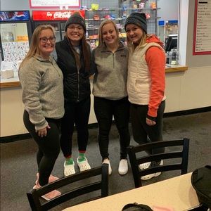 Meet your Posher, Liz